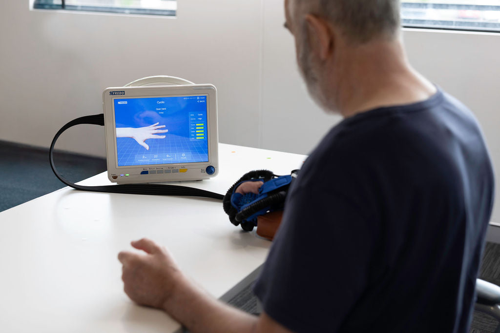 Henry - Hand robotic rehabilitation system
