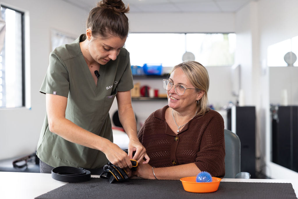 Henry - Hand robotic rehabilitation system